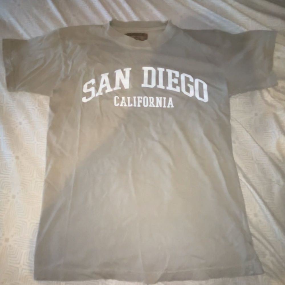 San Diego California Graphic Tee - Light Gray